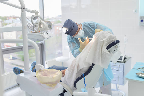 Best Cracked Tooth Emergency Dentist  in Marillo, CA